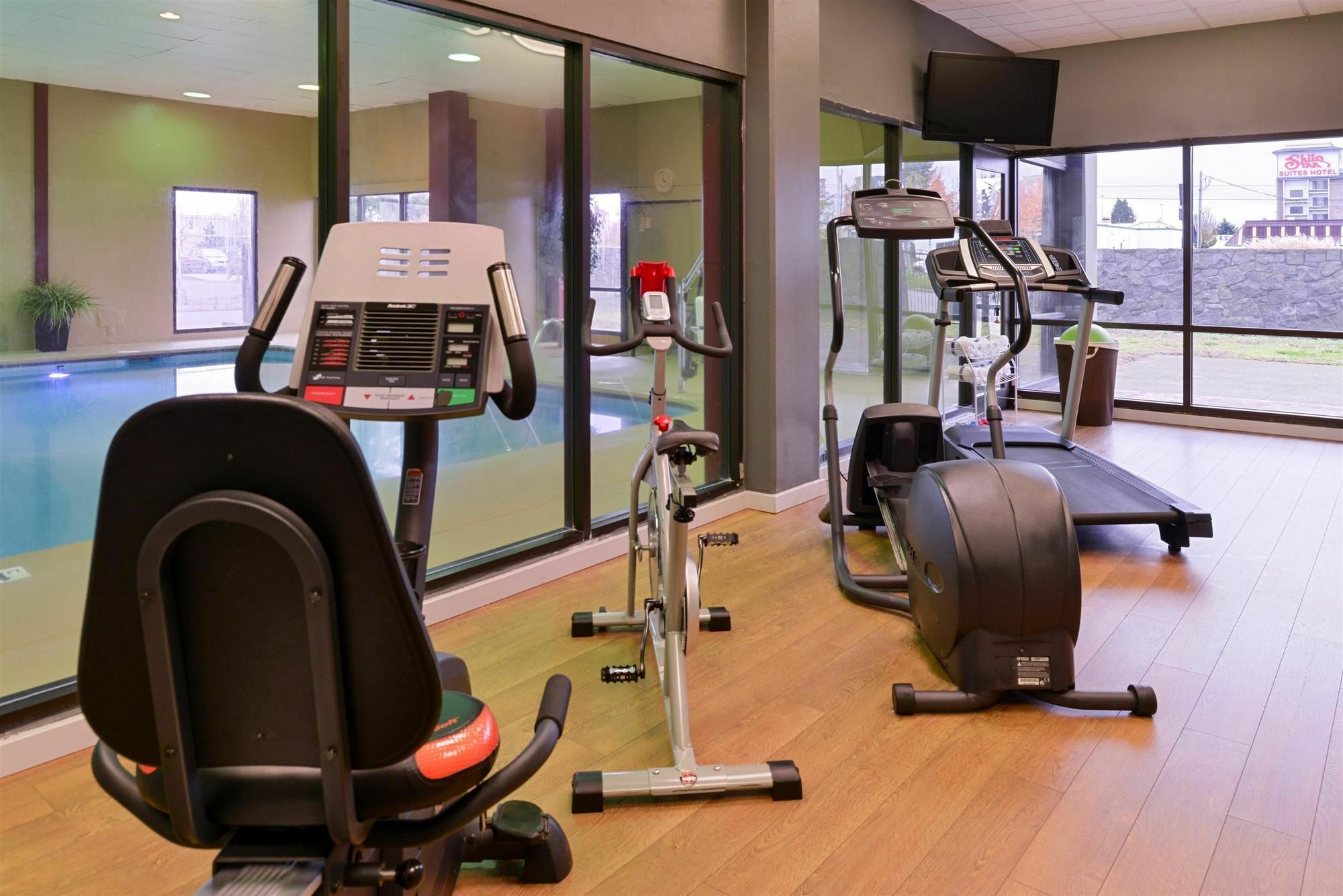Holiday Inn - Salem By Ihg Ngoại thất bức ảnh