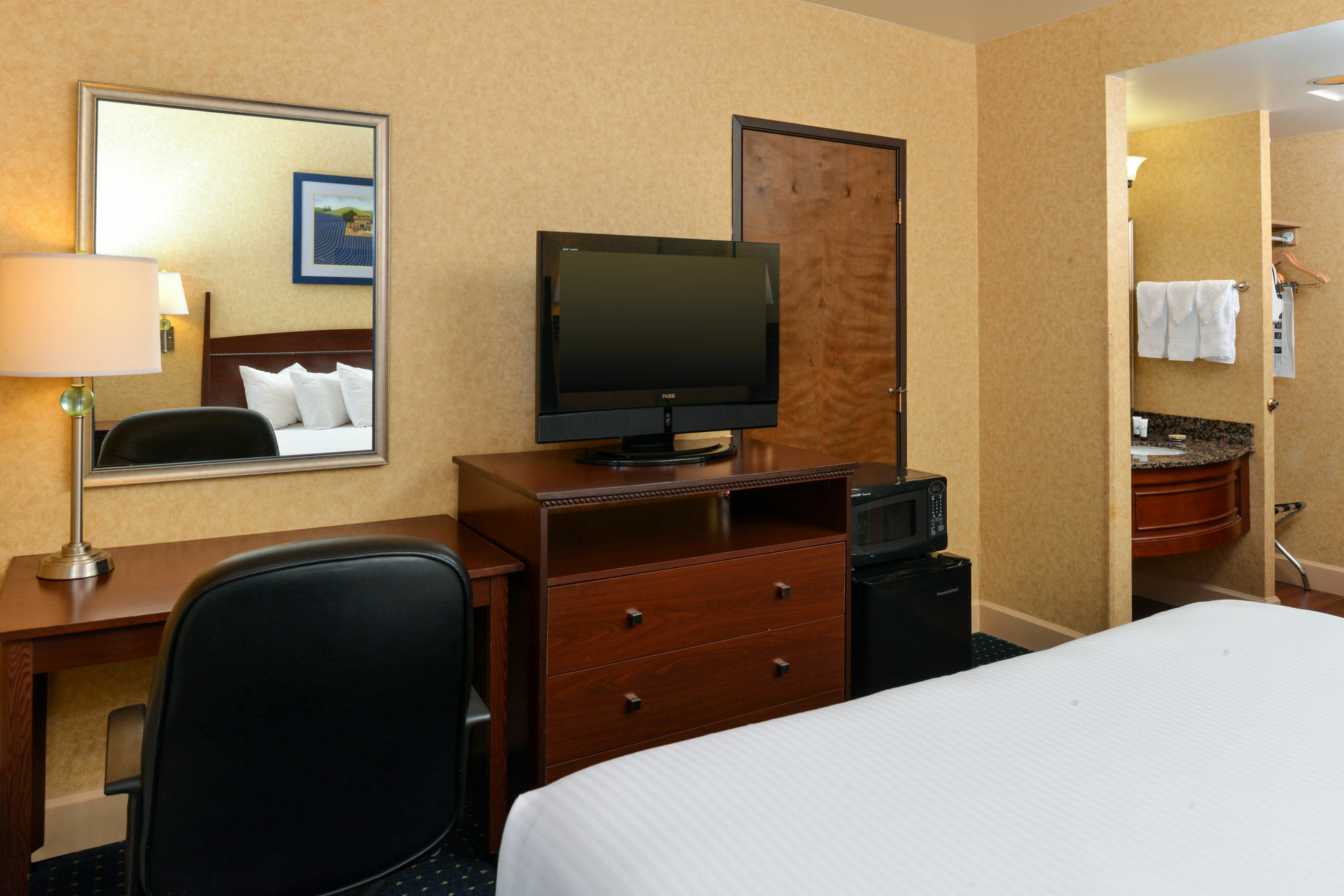 Holiday Inn - Salem By Ihg Ngoại thất bức ảnh