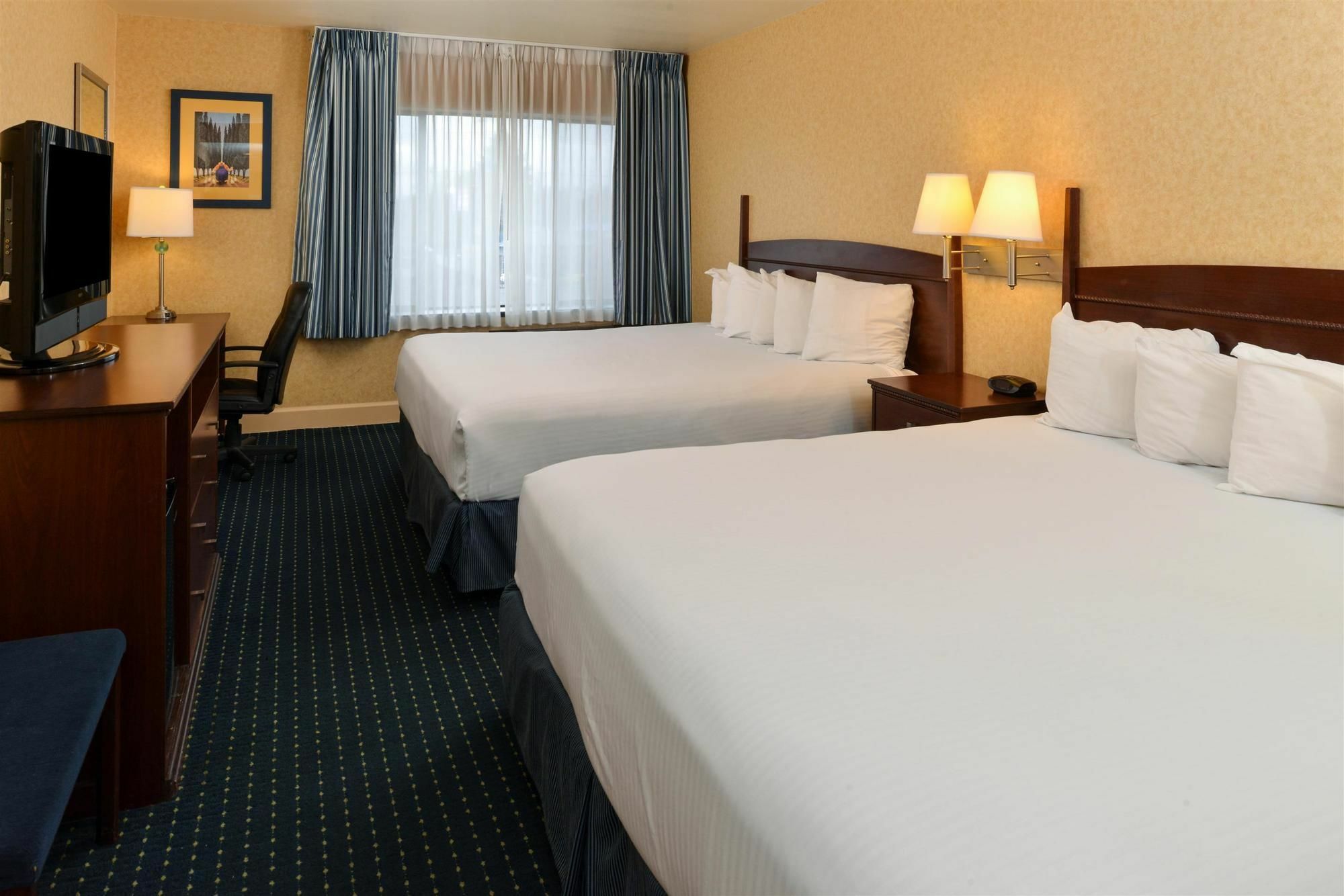 Holiday Inn - Salem By Ihg Ngoại thất bức ảnh