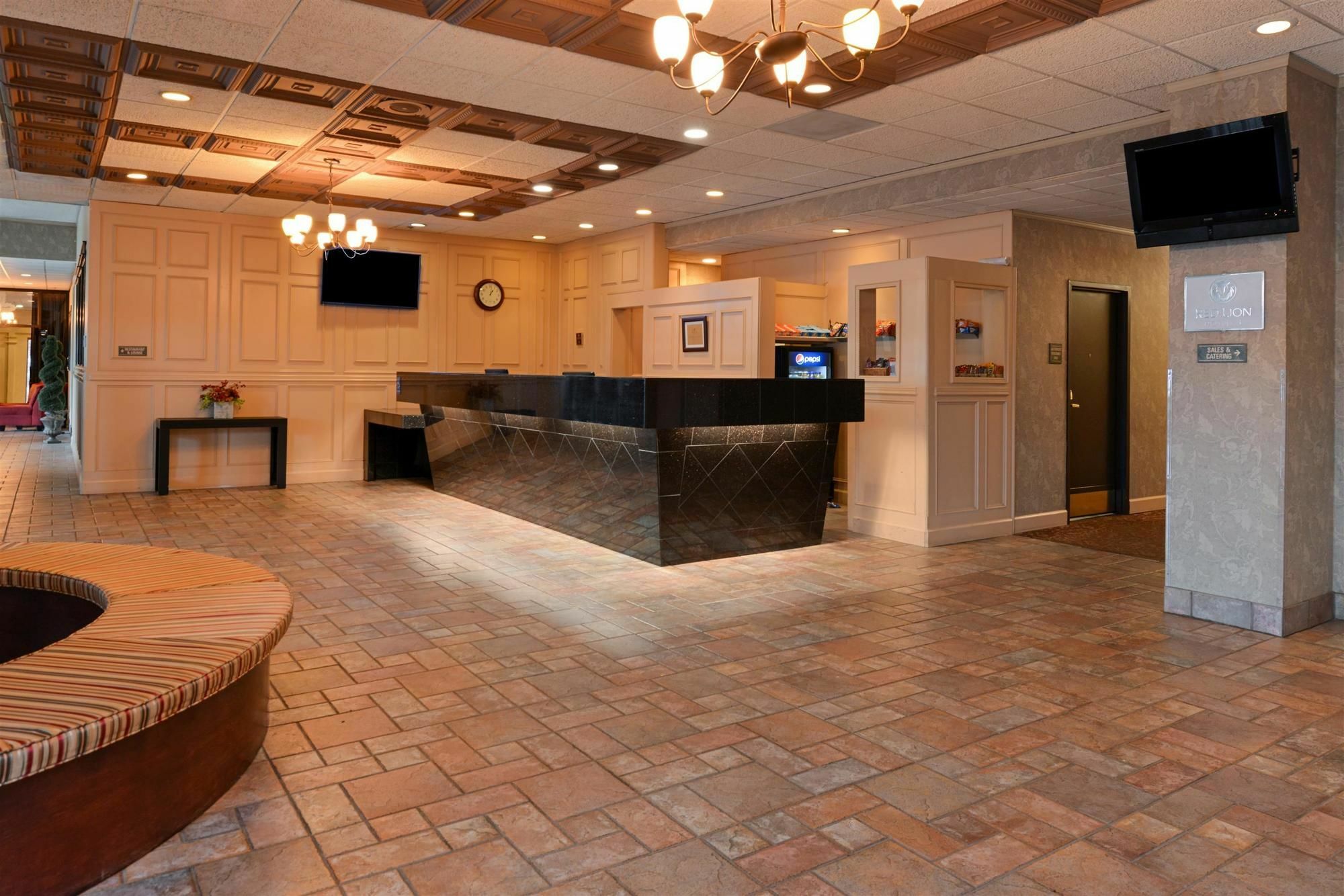 Holiday Inn - Salem By Ihg Ngoại thất bức ảnh
